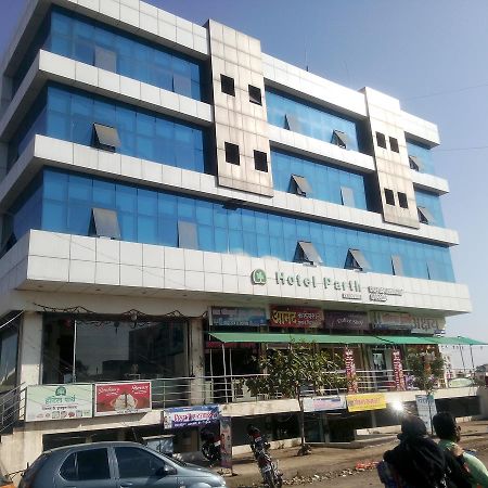 Hotel Parth Executive Lātūr Exterior foto